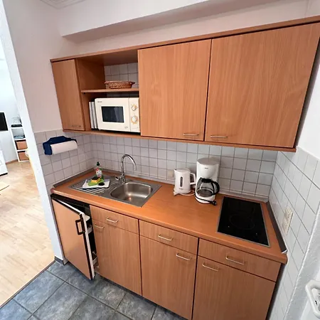 Guest house Hotel-pension Haus Hubertus Borkum