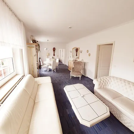 Hotel-pension Haus Hubertus 4*