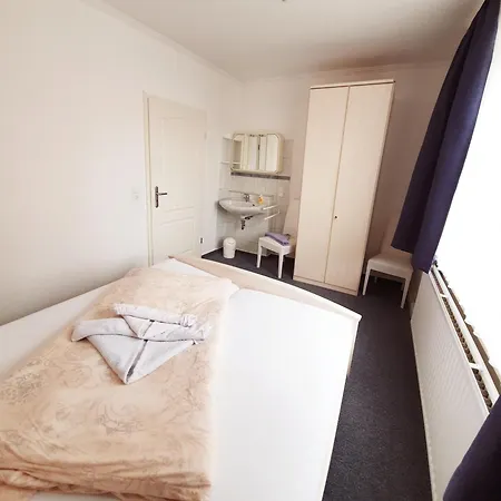 Hotel-pension Haus Hubertus Borkum