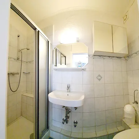 Pensión Hotel-pension Haus Hubertus 4*