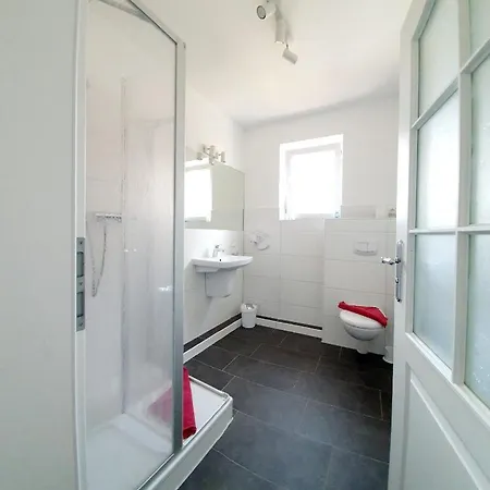 Hotel-pension Haus Hubertus Guest house Borkum